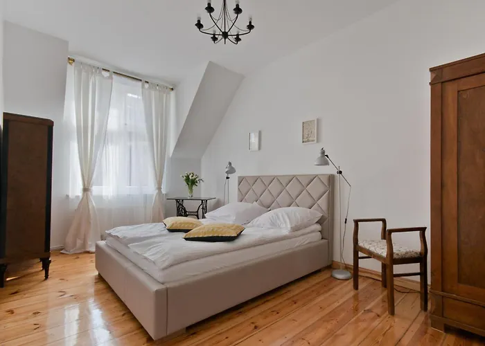 Imperial - Moderna דירה